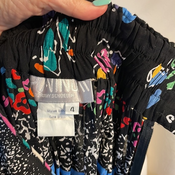PLATINUM by DOROTHY SCHOELEN VTG AFRICAN cultural PRINT 2 piece skirt set size 4 - Picture 13 of 17